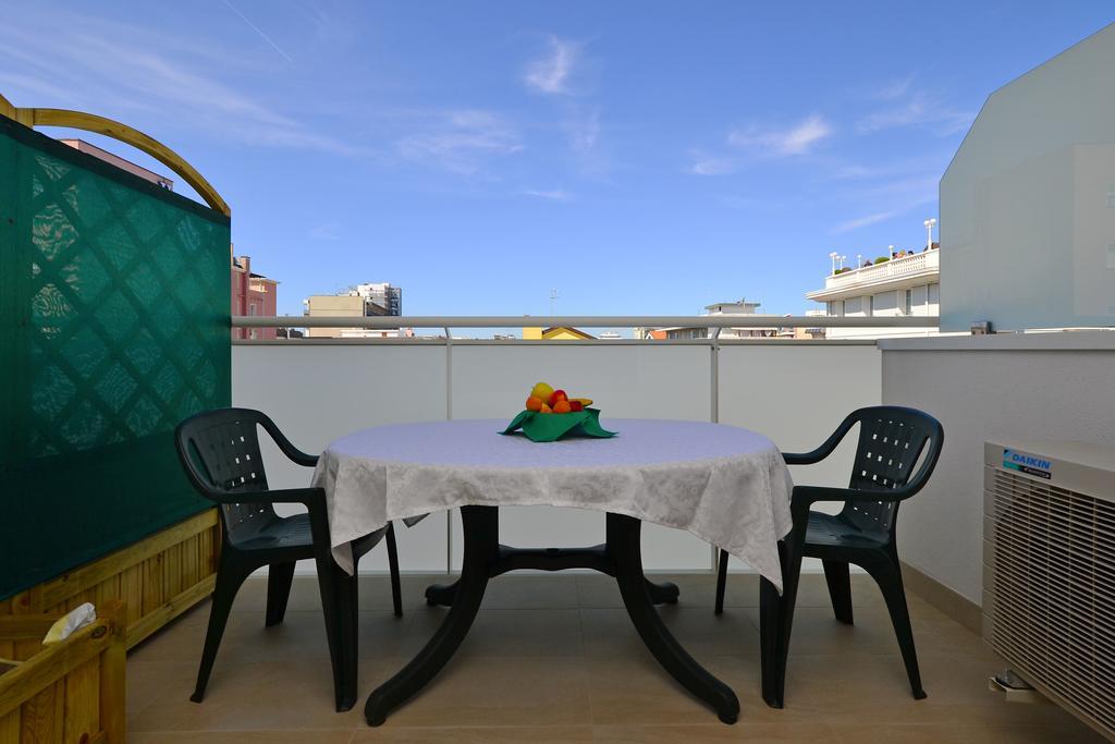 Residenza Verde Lignano Sabbiadoro Esterno foto